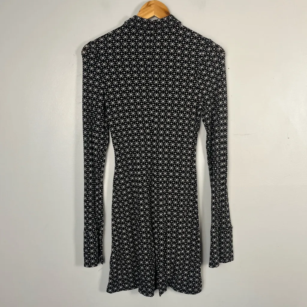 Free people Shayla Mini Dress in black long sleeve size small - Image 7