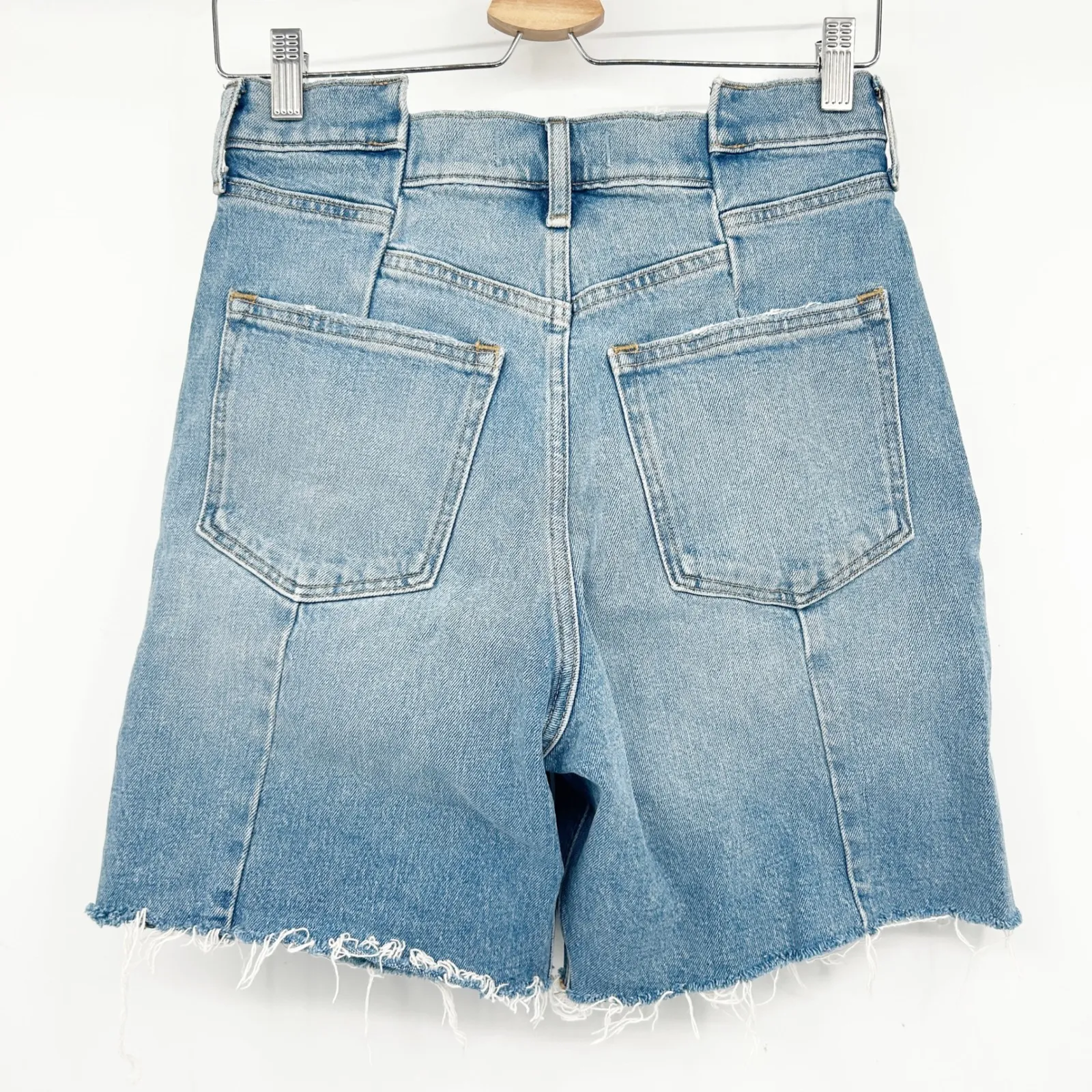 Abercrombie & Fitch Womens The 7" Dad Short High Rise Button Fly Denim Size 27 4 - Image 6