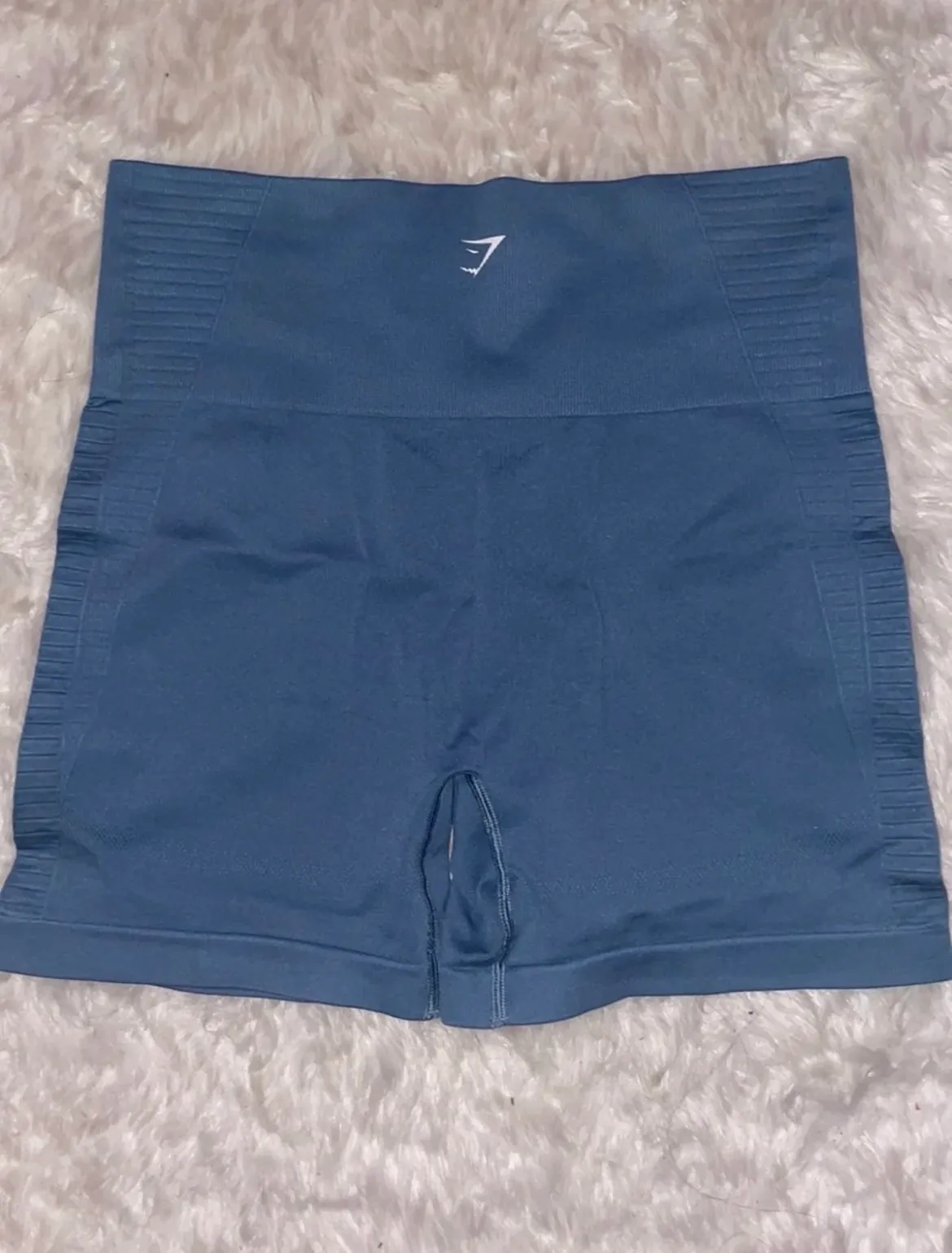 Gymshark Seamless Shorts - Image 2