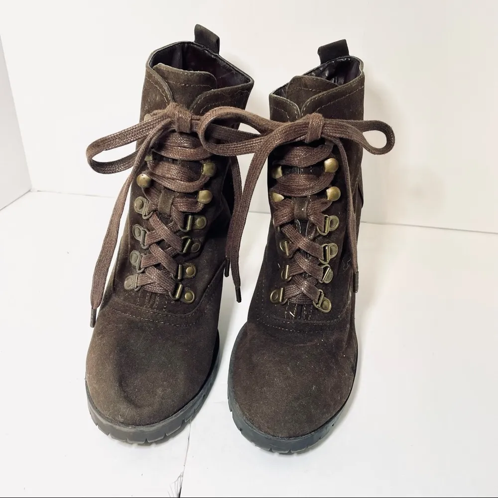 Brown Steampunk Heeled Combat Boots Size 9 - Image 3