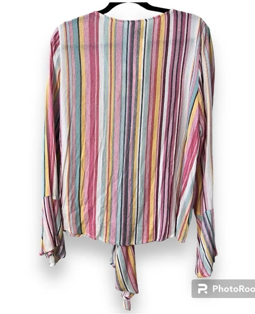 ENTRO size medium women’s striped v-neck tunic tie from bell sleeve pulllver top - Image 10