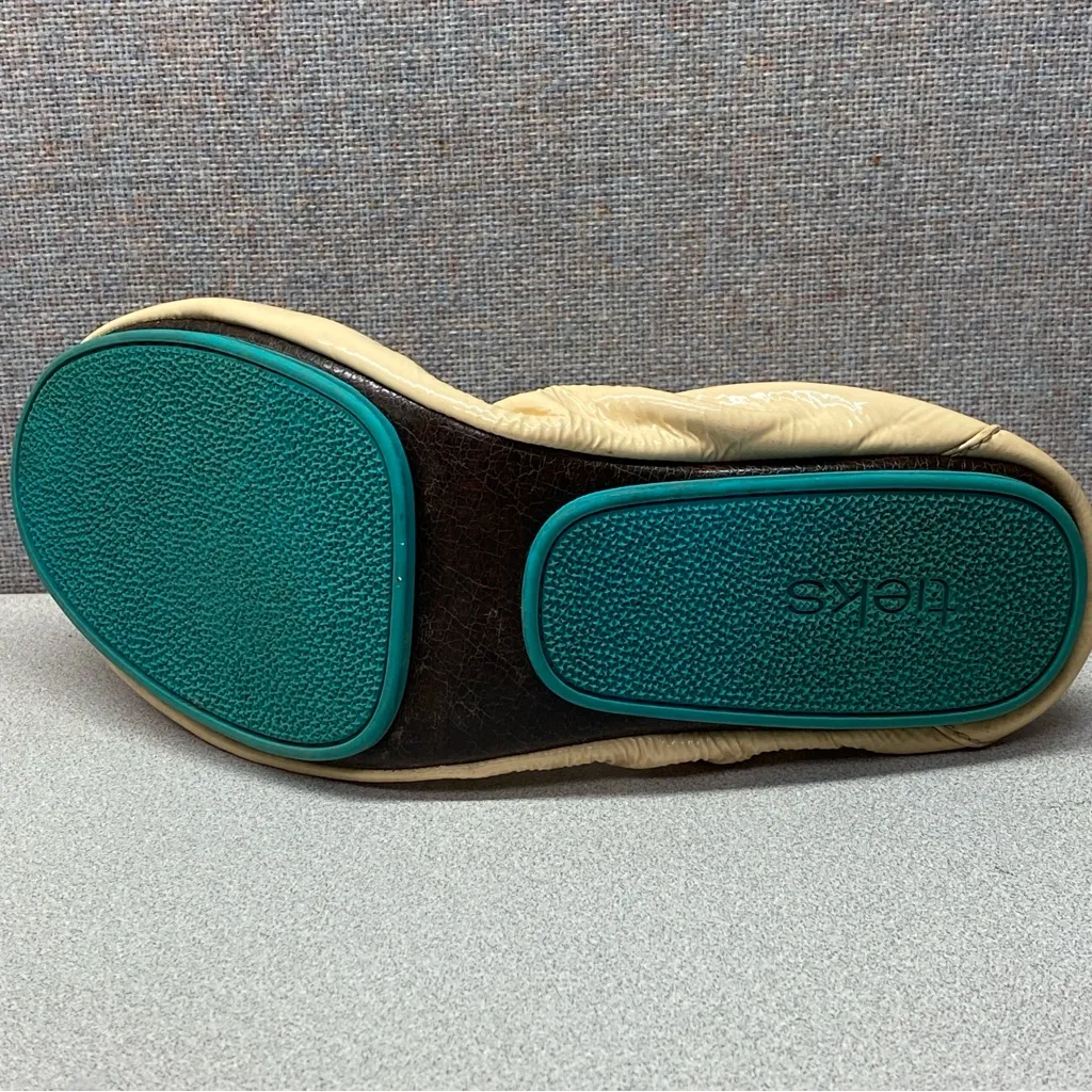 TIEKS Sz 10 Flat Shoe Patented Leather- RIGHT ONLY - Image 6