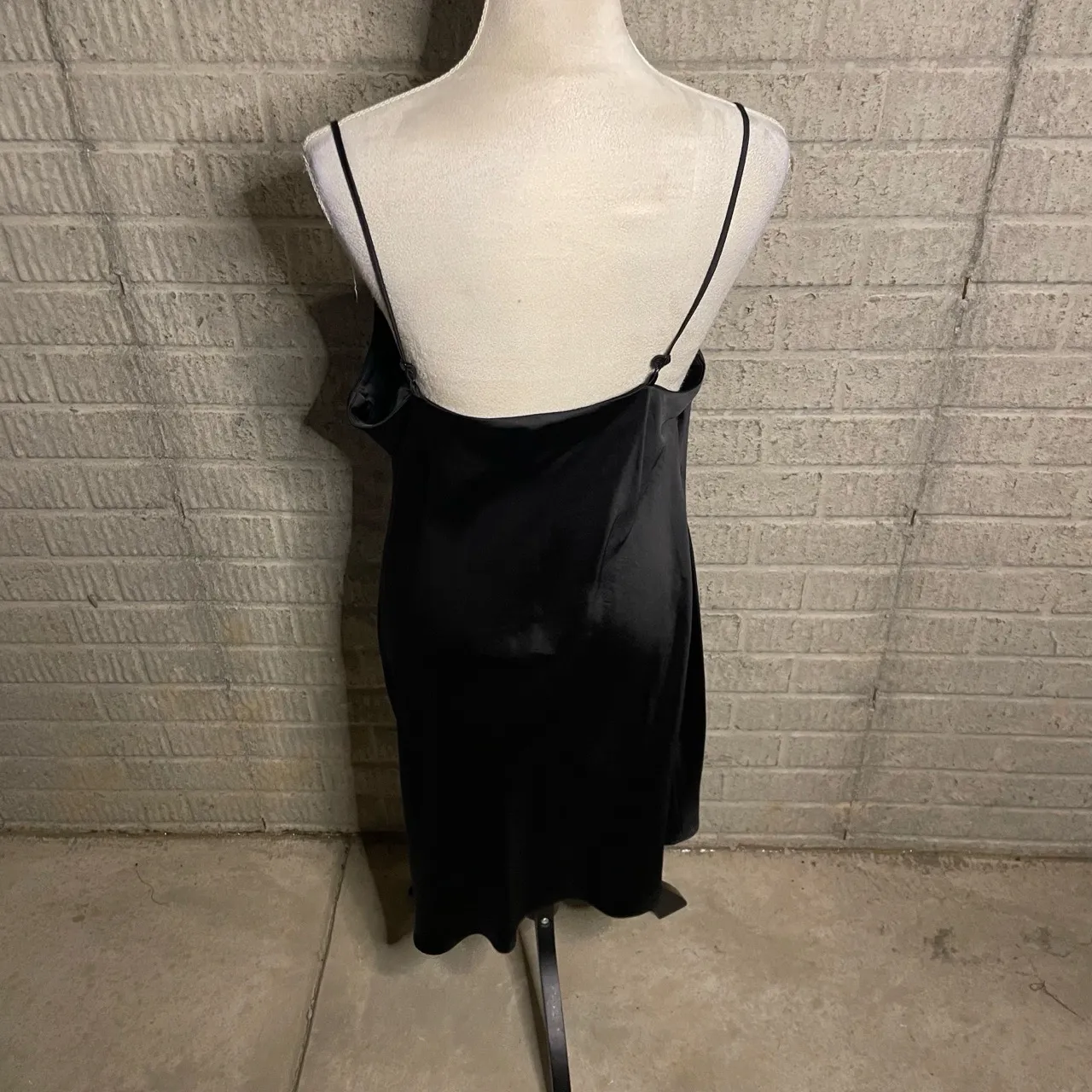 Express Womens Black Satin Cowl Neck Spaghetti Straps Slip Midi Dress Size Large - Image 3