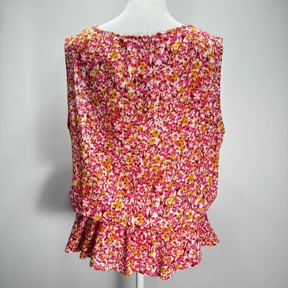 Adrienne Vittadini Dainty Floral Blousy Sleeveless Peplum Top with Lace Boho - Image 3