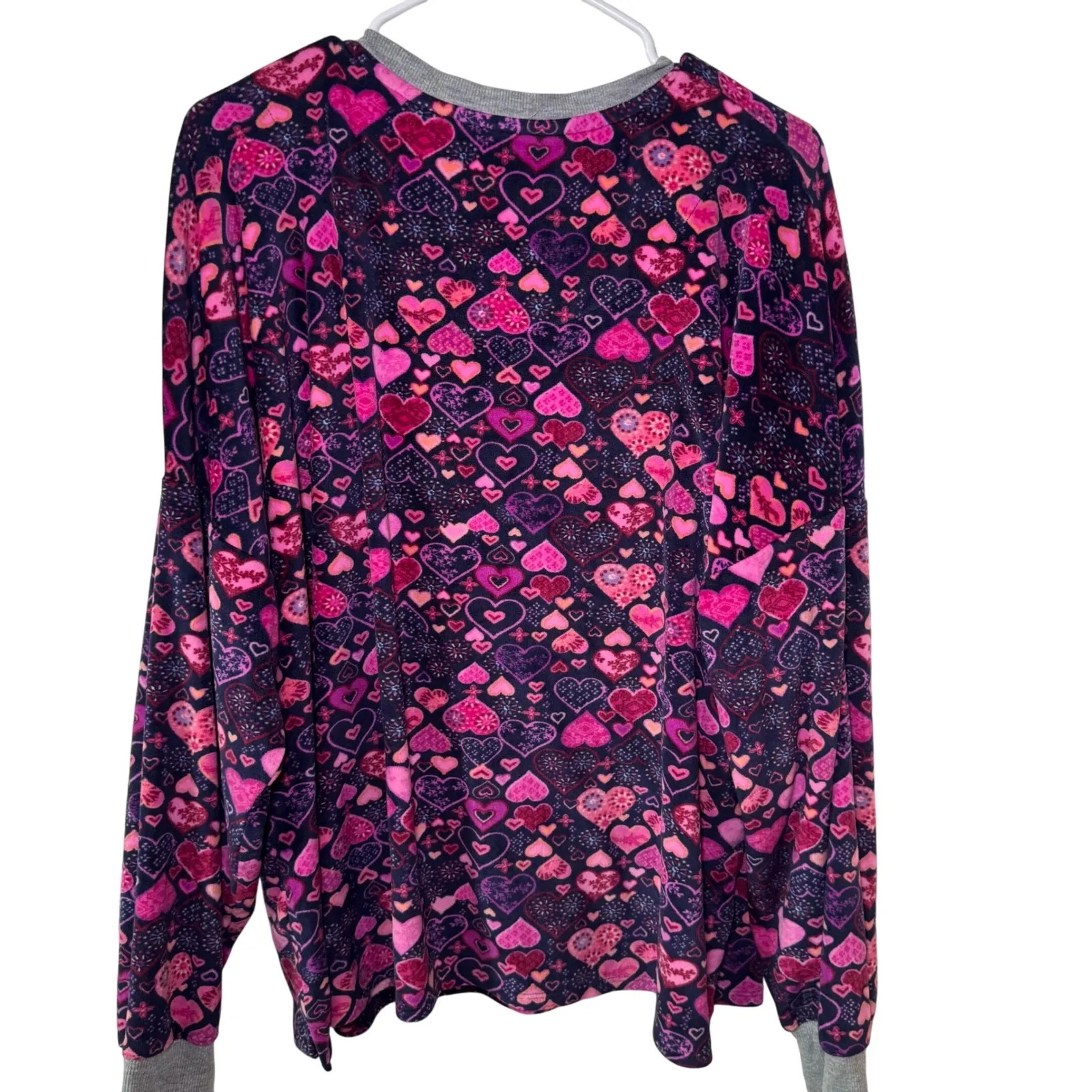 Cuddl Duds Womens Plush Fleece Long Sleeve Pajama Top Hearts Print XXL - Image 4