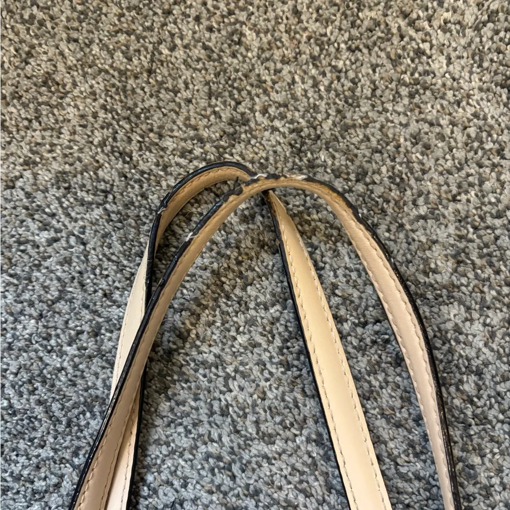 Michael Kors Tan Purse - Image 6