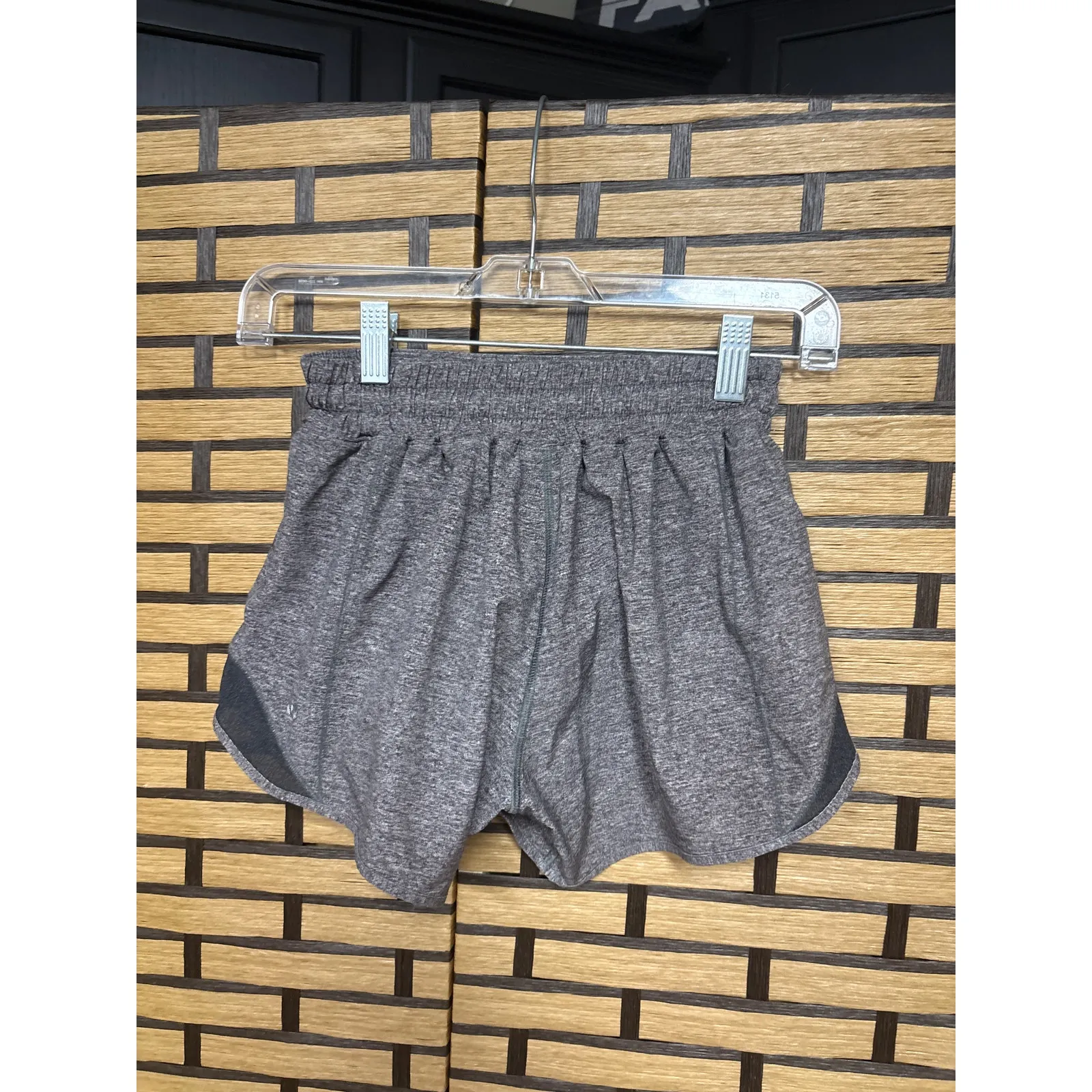 Lululemon Gray Shorts Size 2 Tall - Image 2