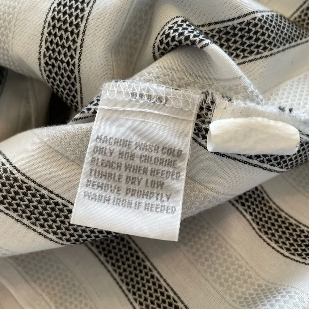 Foxcroft Wrinkle Free Fitted Striped Button Blouse  size 10 White Gray & Black - Image 5