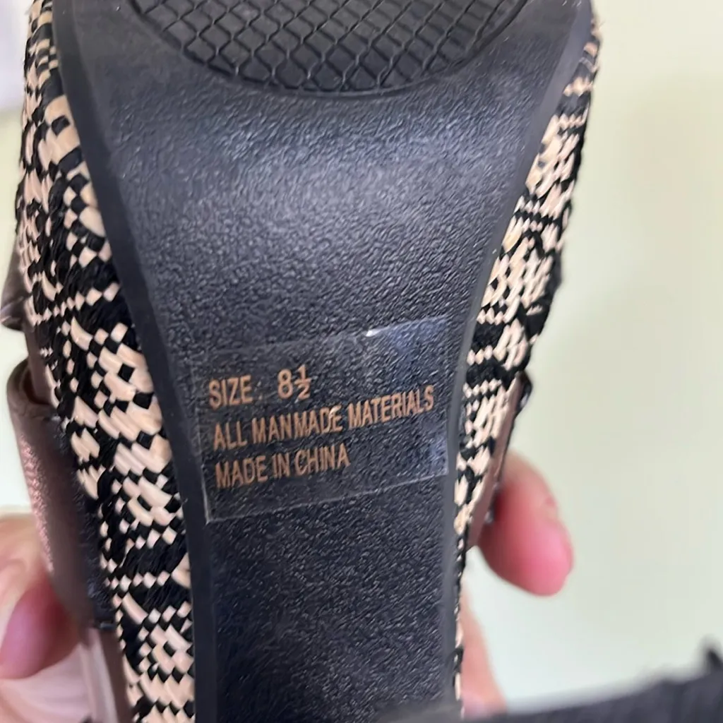 Qupid Block Heel Ankle Strap Heels - Image 2