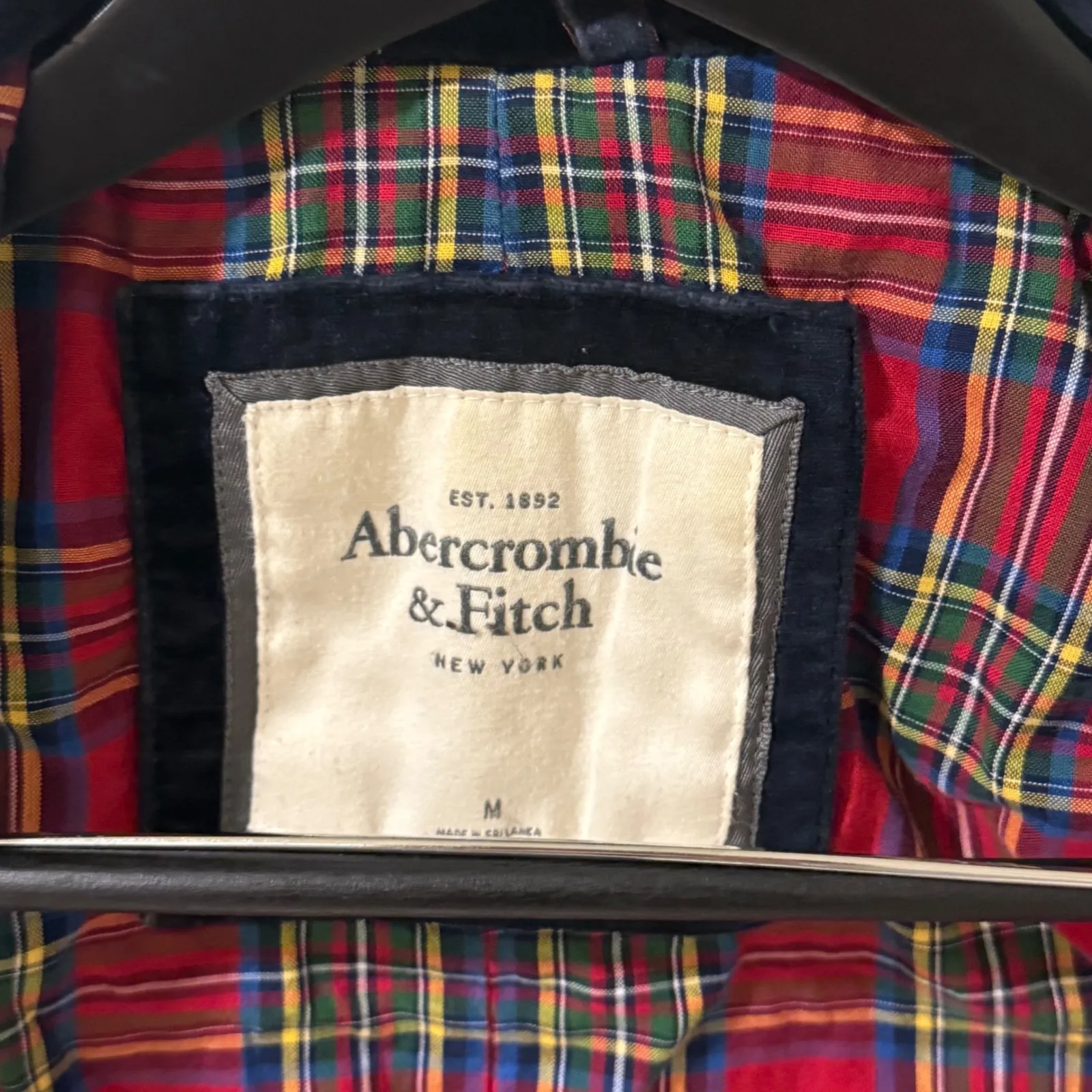 VTG Abercrombie & Fitch Women's Velvet Crest Blazer Navy "Shrunken" style Medium - Image 6