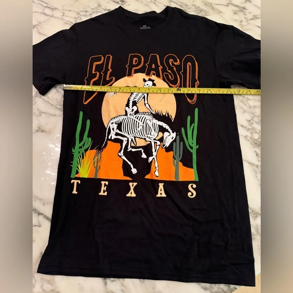 NWOT El Paso Skeleton Graphic Tee S | Cotton T-Shirt | Sold at Nordstrom - Image 5