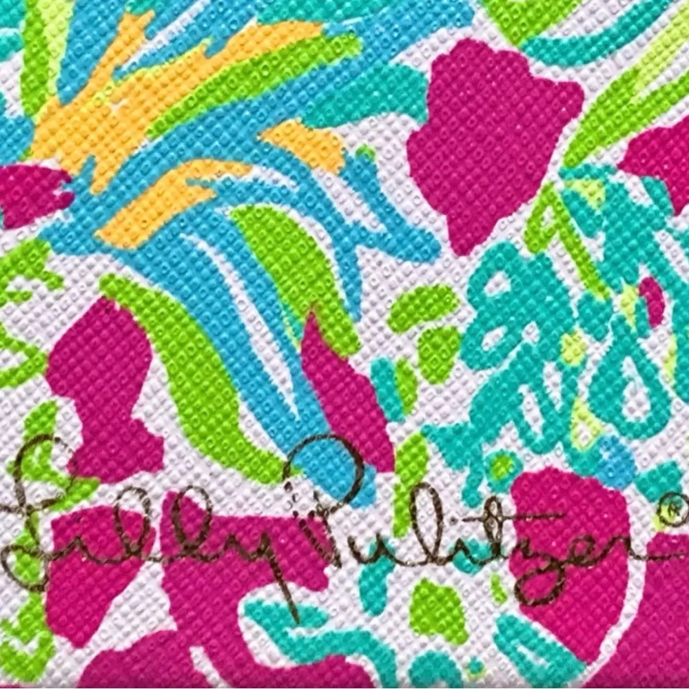 Lilly Pulitzer Spot Ya Collapsible Sunglass Case - Image 5