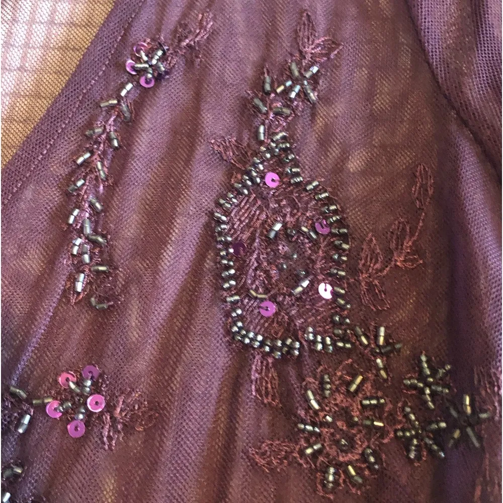 Amethyst NY & comp. Shear mesh top with beaded work  low V-neck - Image 7