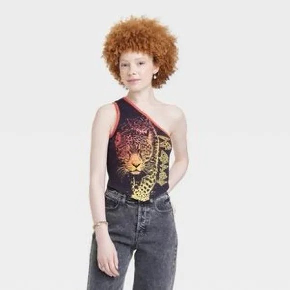 Def Leppard Leopard Print One Shoulder Cropped Tank Black size Medium (NWT) - Image 2