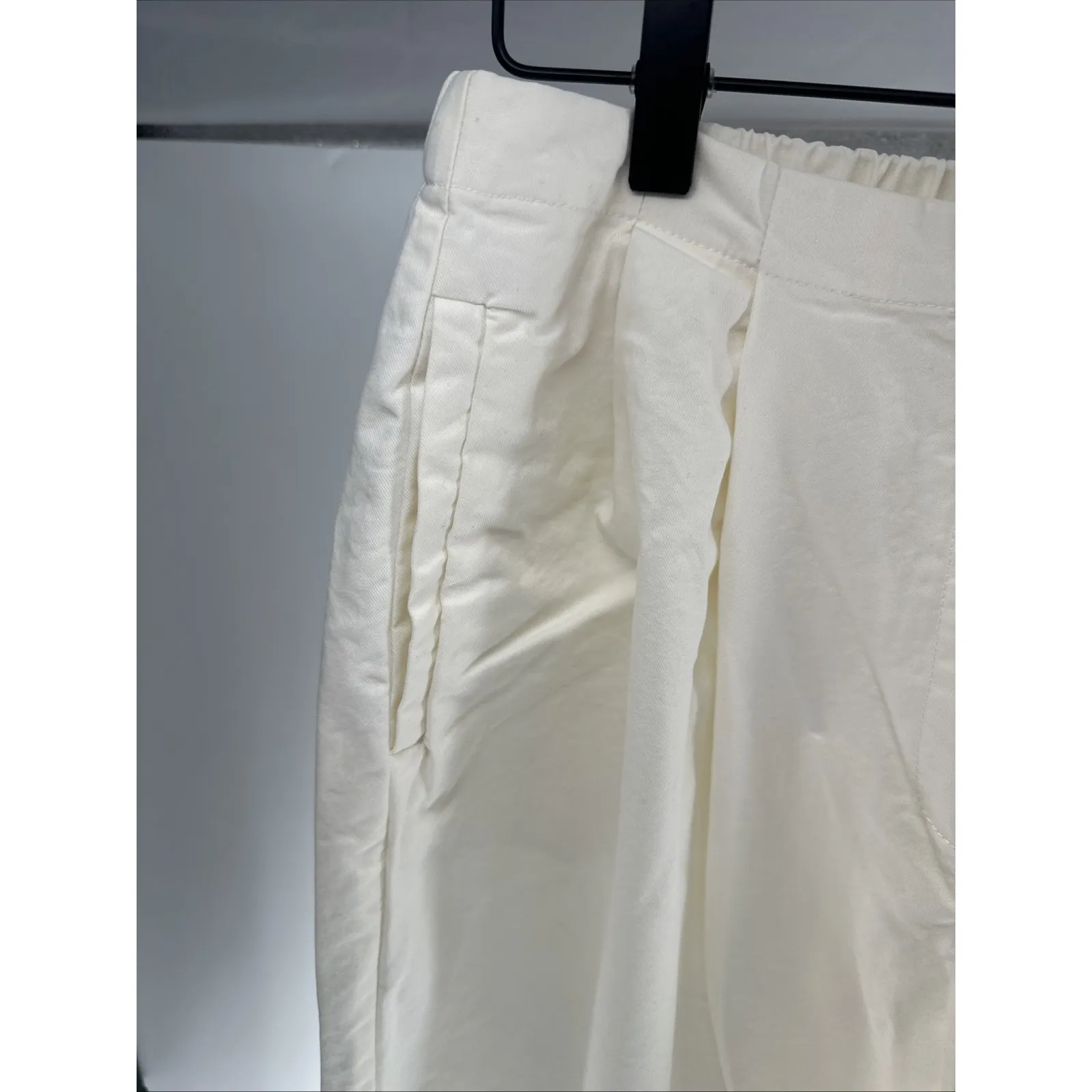 Hirsch Timber Pleated Women's White Chino Pants Size‎ Large - Image 4