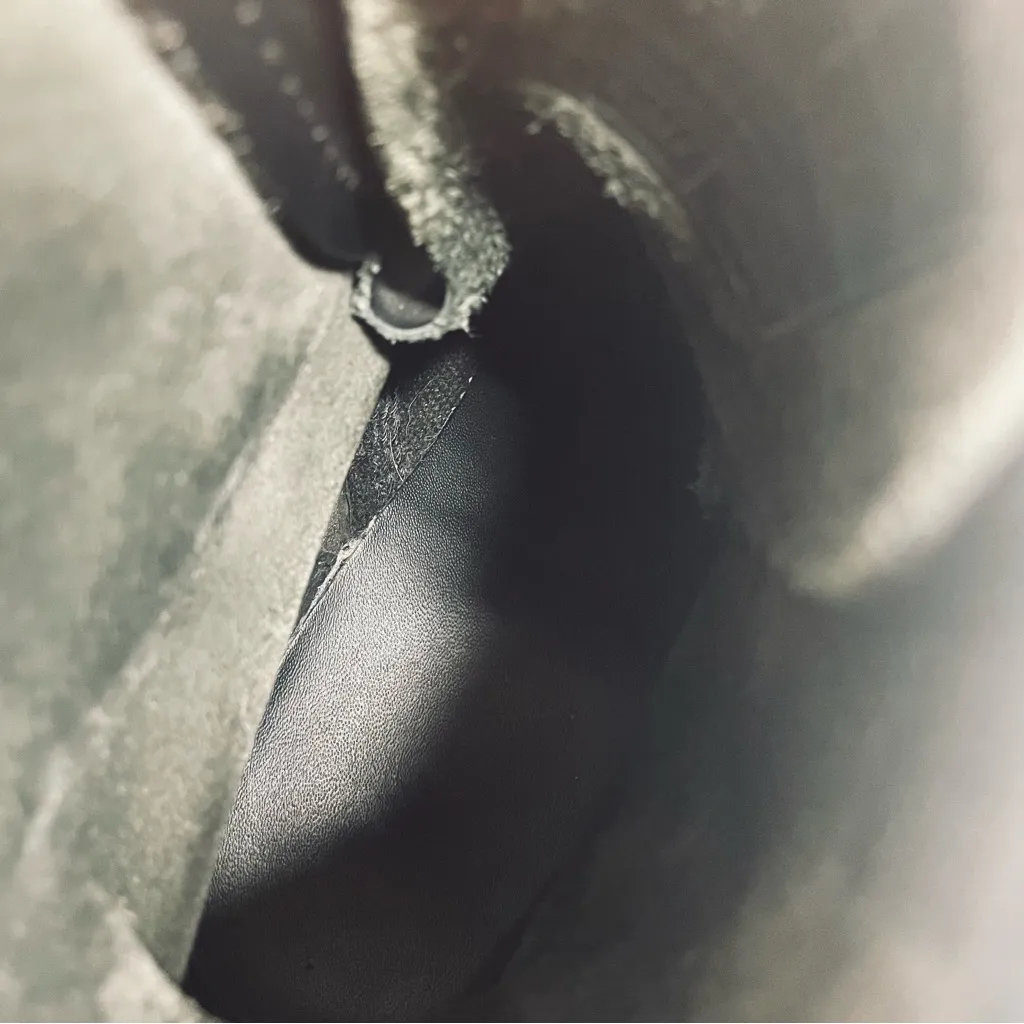 Dr. Martens 1460 Black Leather 8-Eye Boots Women’s 7 Men’s 6 (EU 38) - Image 12