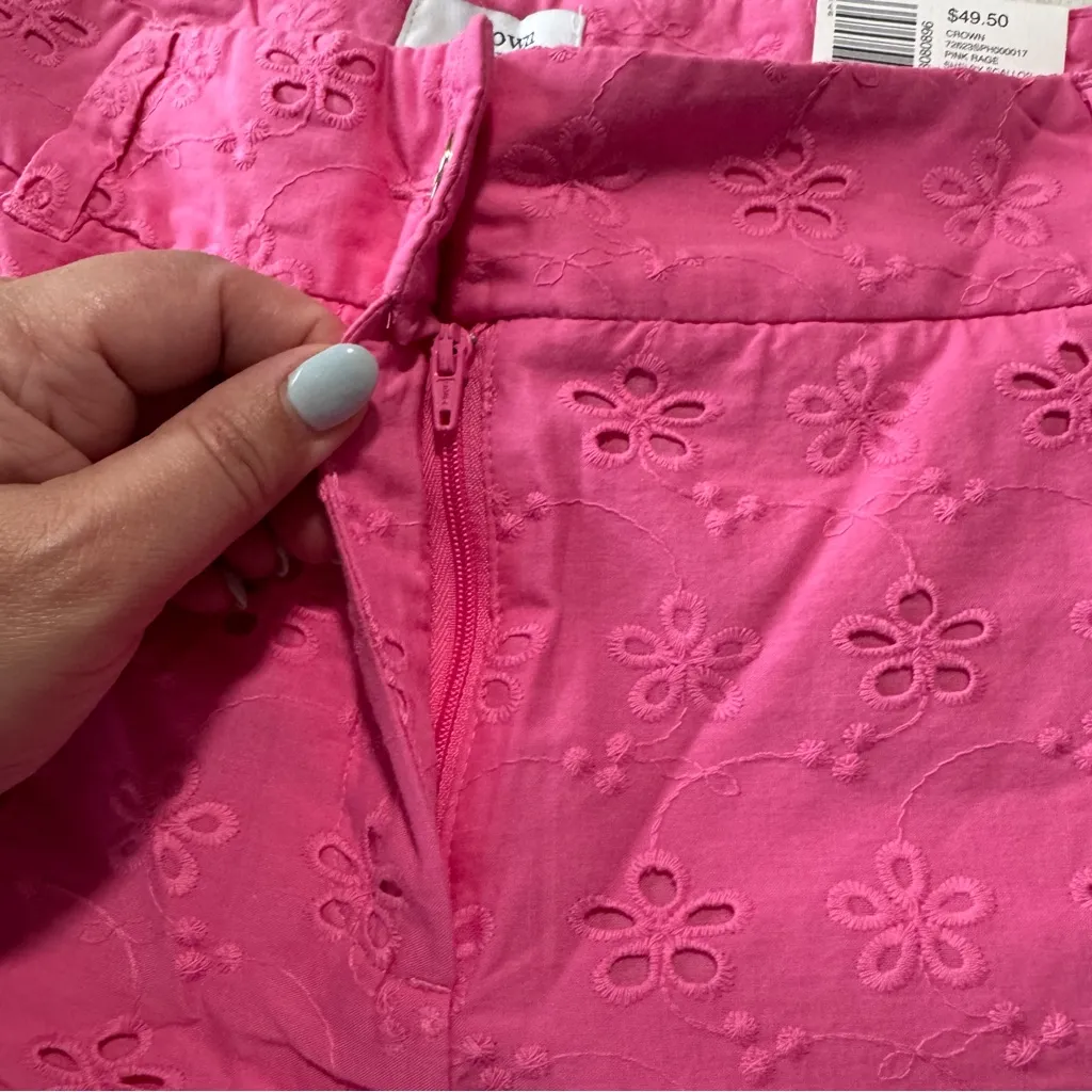 Crown & Ivy‎ Shelby Scalloped Shorts NWT size 8 Pink Rage Eyelet 4” Inseam - Image 8