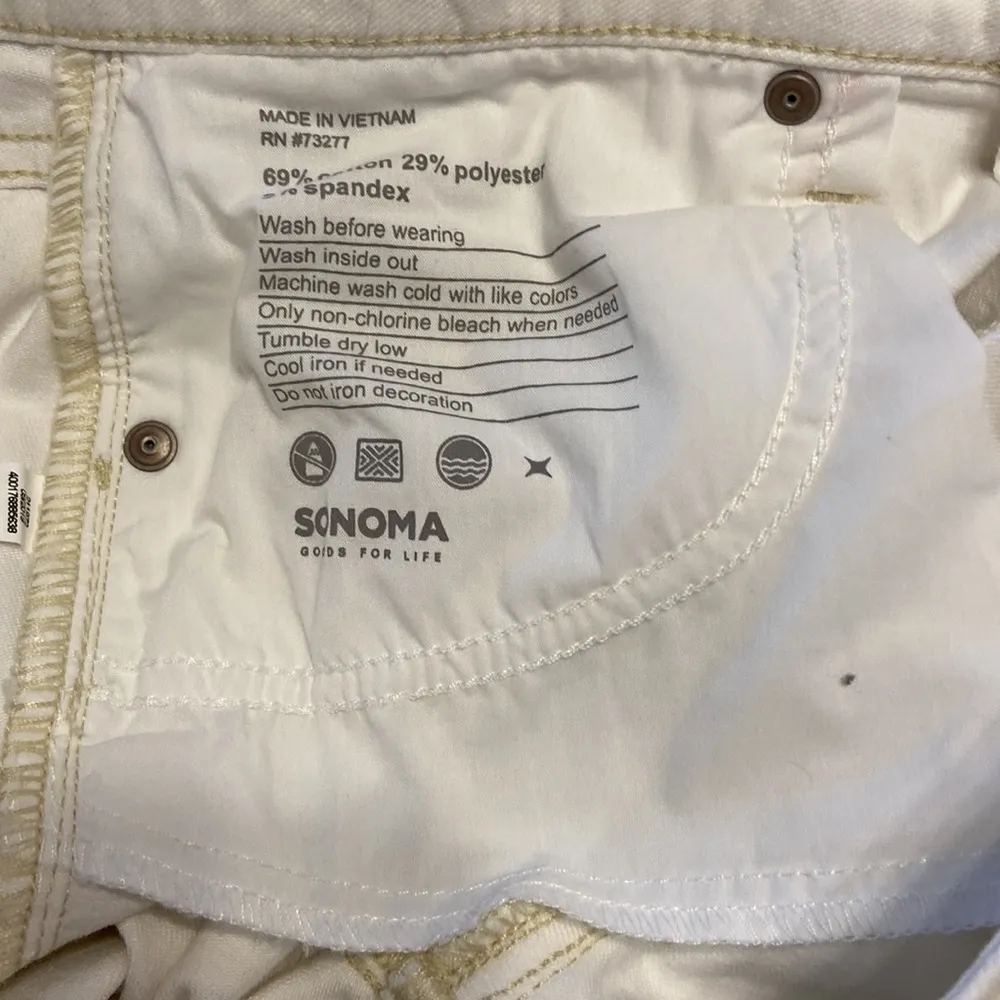 Sonoma Skinny Crop Women’s Pants size 14 inseam 26” white jeans - Image 8