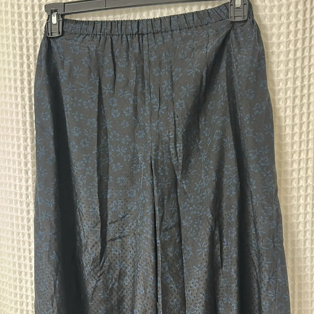 Theory Silk Fluid Pull On Black Blue Multi Flower Silk Wide Pants Small NWT - Image 6