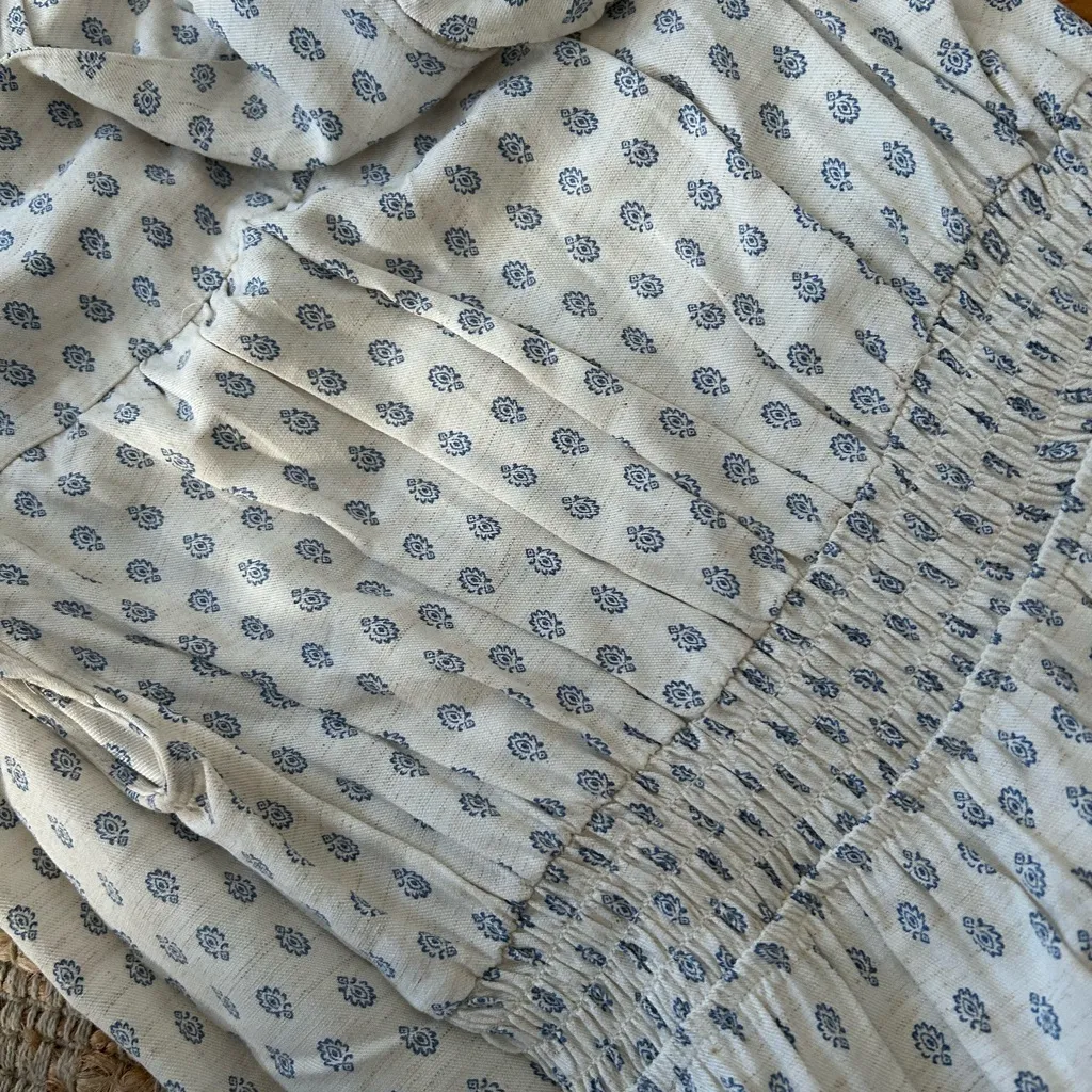 Monteau off white ruffle tiered maxi dress blue floral print medium - Image 4