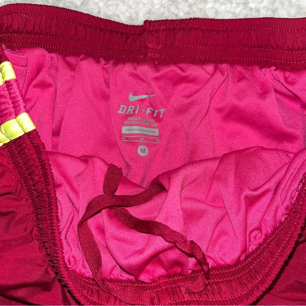 Nike  pink Shorts pink & yellow trim, Medium - Image 4