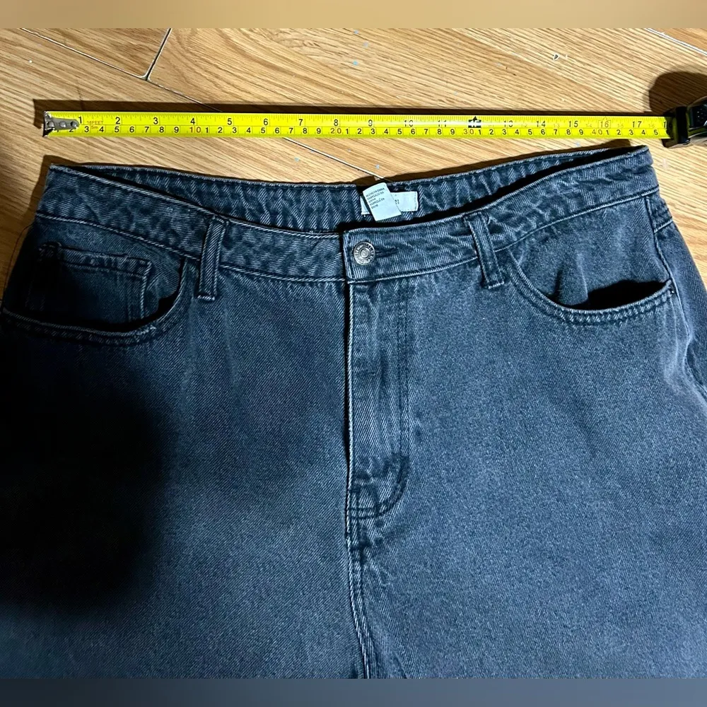 🏷️🏷️Women 33 Black wash, high rise, wide leg denim jeans - Image 4