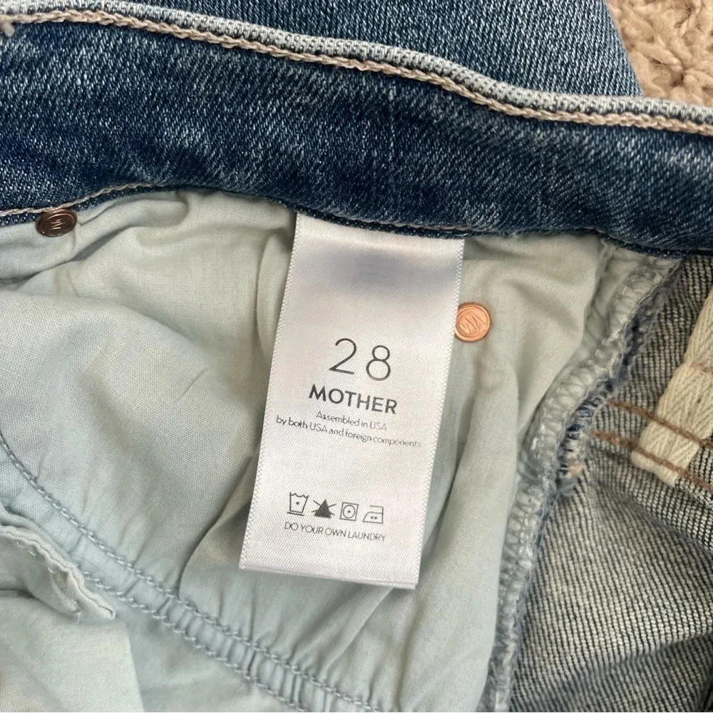 MOTHER The Fly Cut Stunner Ankle Fray in Night On A Shiny White Vespa Blue Size 28 - Image 8