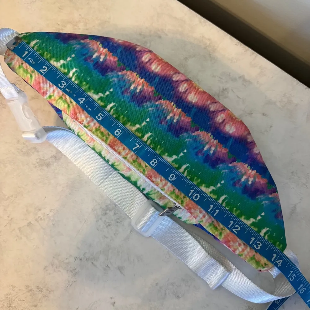 Fila Unisex Fanny Pack Belt Bag, OS, Multicolor Rainbow Tie Dye - Image 7