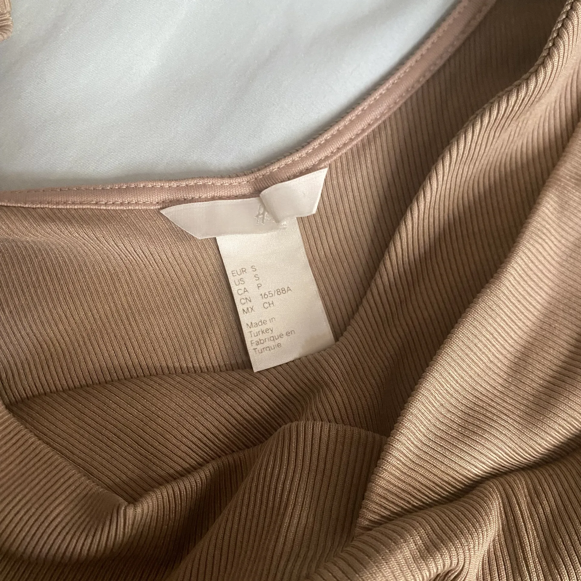 H&M Tan Bodysuit - Image 2