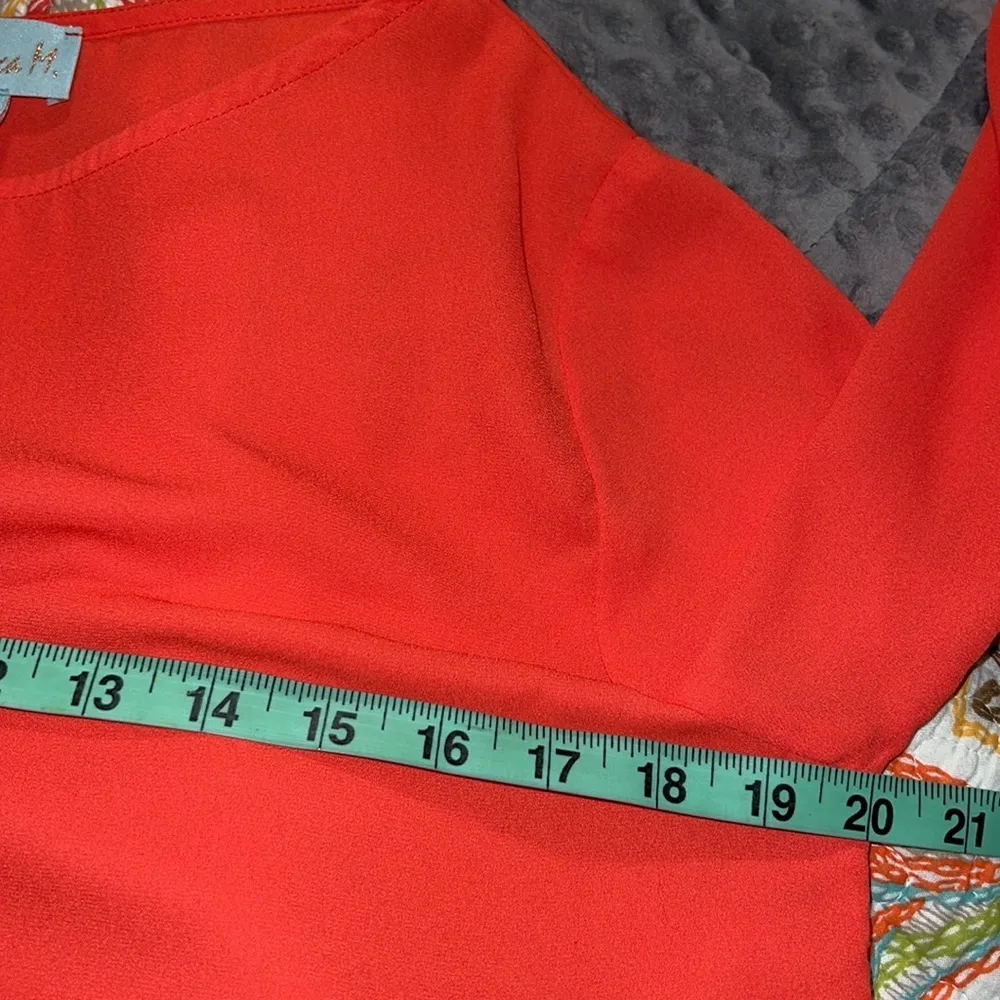 Veronica M. large blouse round neck 3/4 sleeve sheer orange polyester pre owned - Image 4