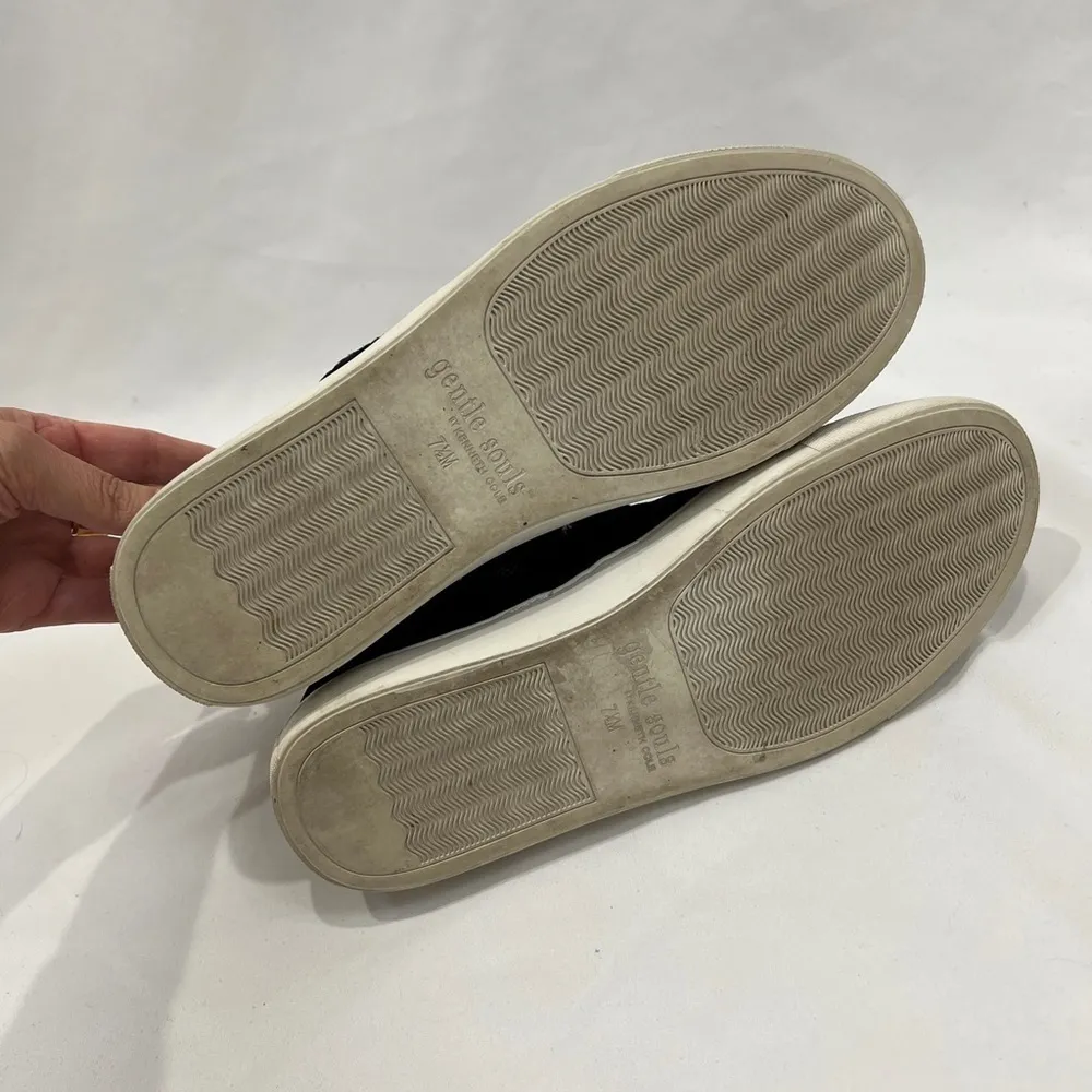 Gentle Souls Carole Navy Velvet Hidden Wedge Sneakers‎ - Image 7