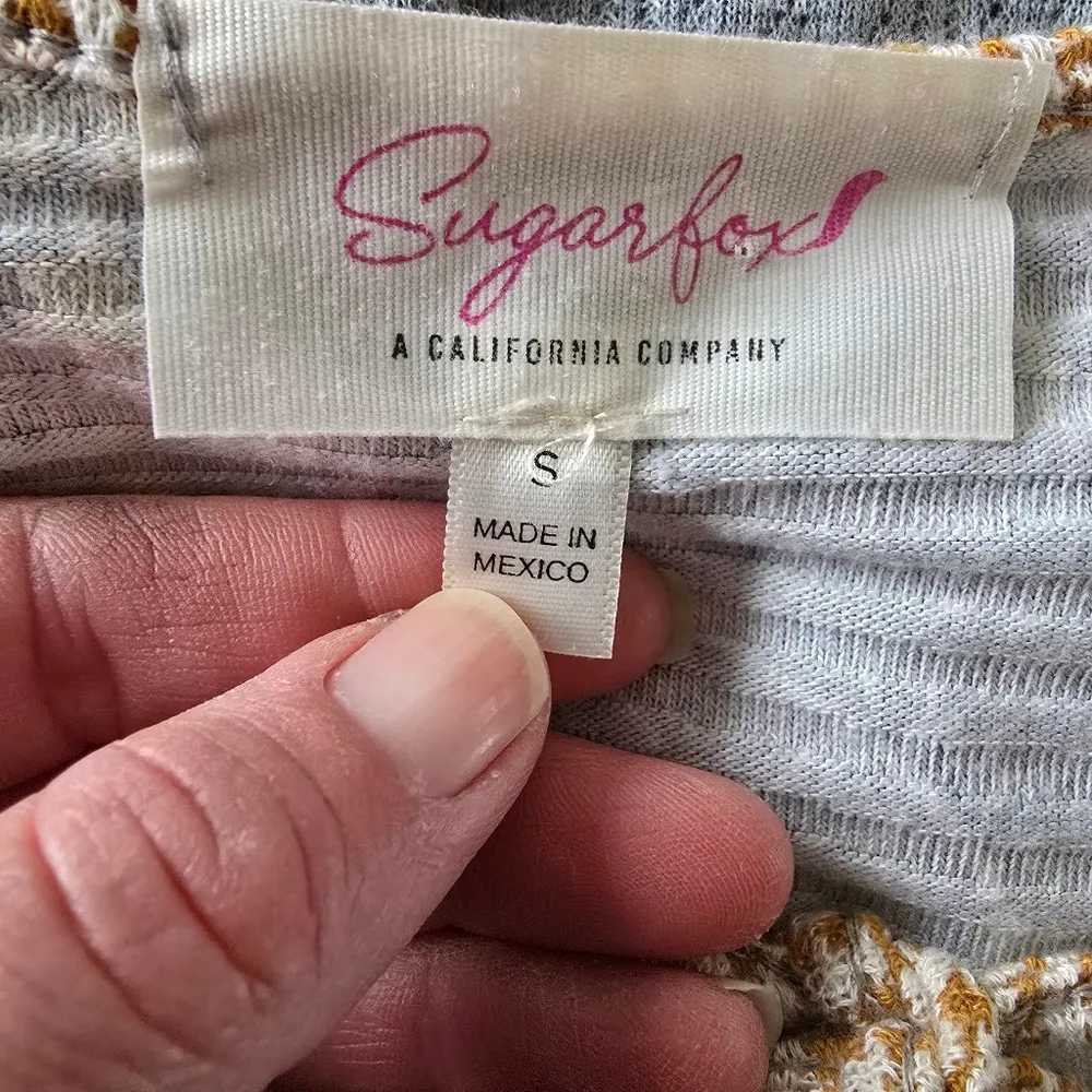 Sugarfox Blue & Yellow Paisley Empire Waist Knit Long Sleeve Top Size Small - Image 6