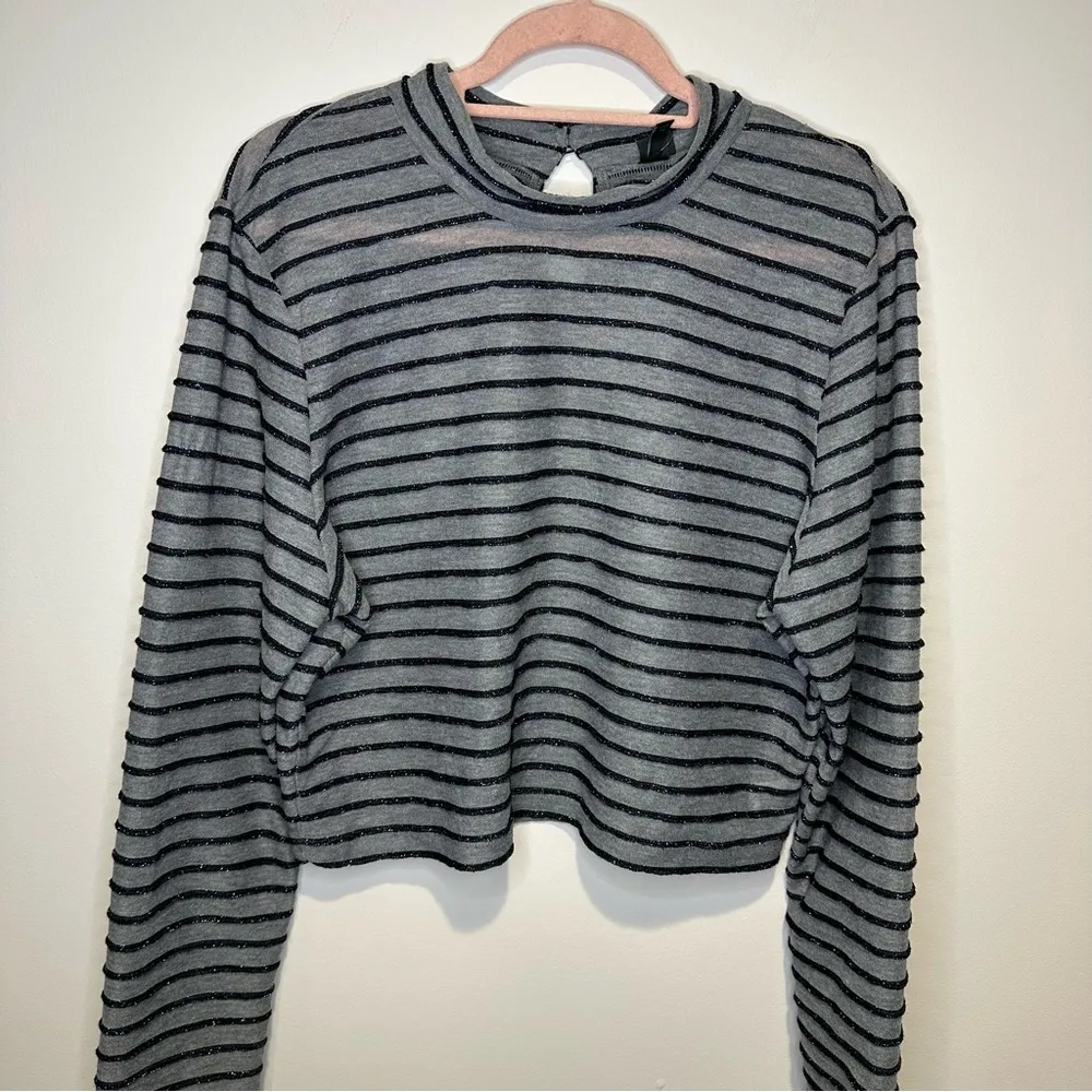 NWT wild fable sparkly striped cropped long sleeve shirt size xxl - Image 2