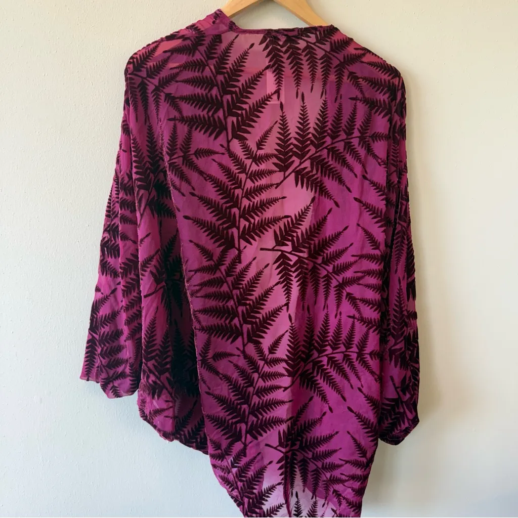 Anthropologie Fern Velvet Cocoon Kimono in the color Wine Red Size undefined - Image 8