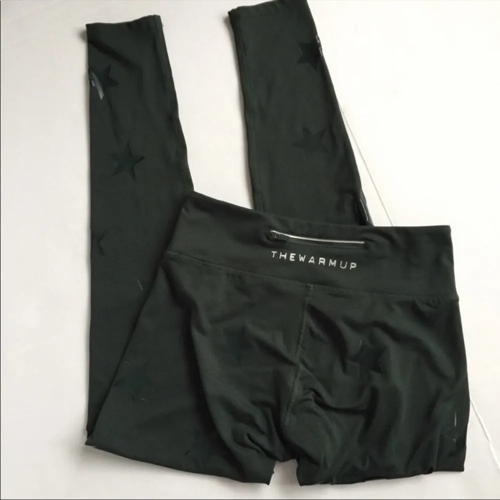 Jessica Simpson Olive Vinyl Star Leggings Medium - Image 3