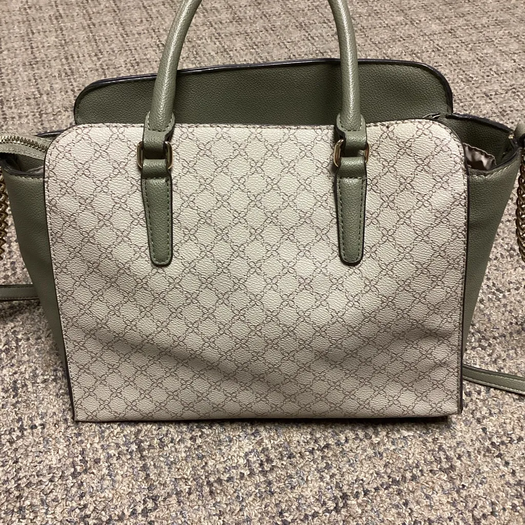 Nine West Olive Green Tan with Gold Chains Shoulder Crossbody or Hand Bag Purse - Image 3