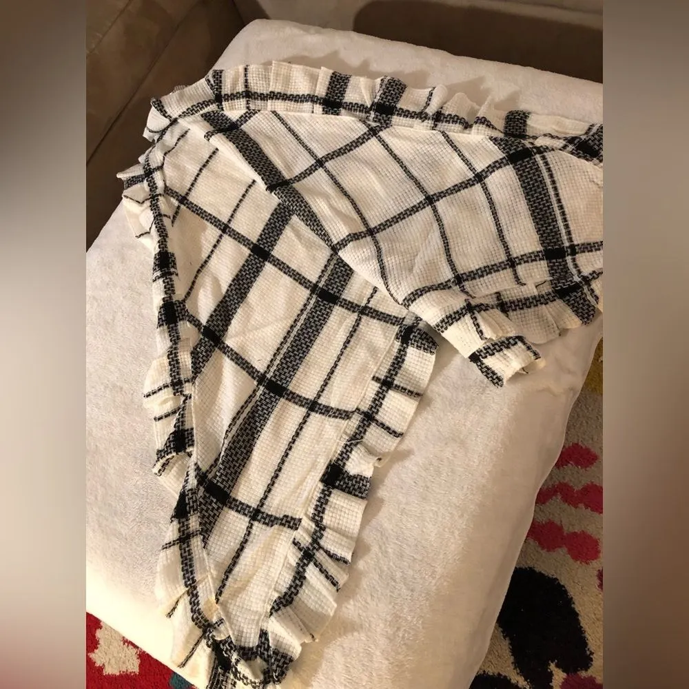 New Francesca’s scarf wrap, ruffle new with tag - Image 4