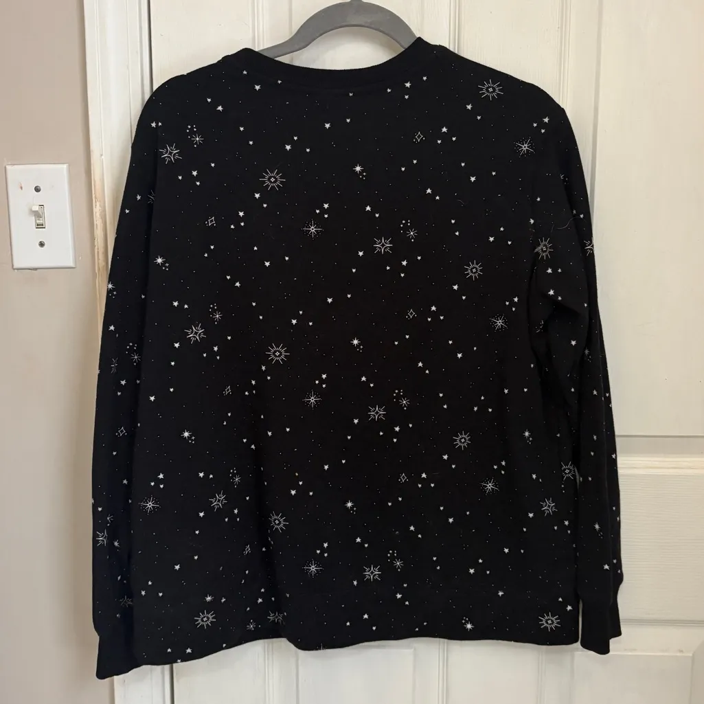 Stars Above Crewneck Star Print Sweatshirt - Image 3
