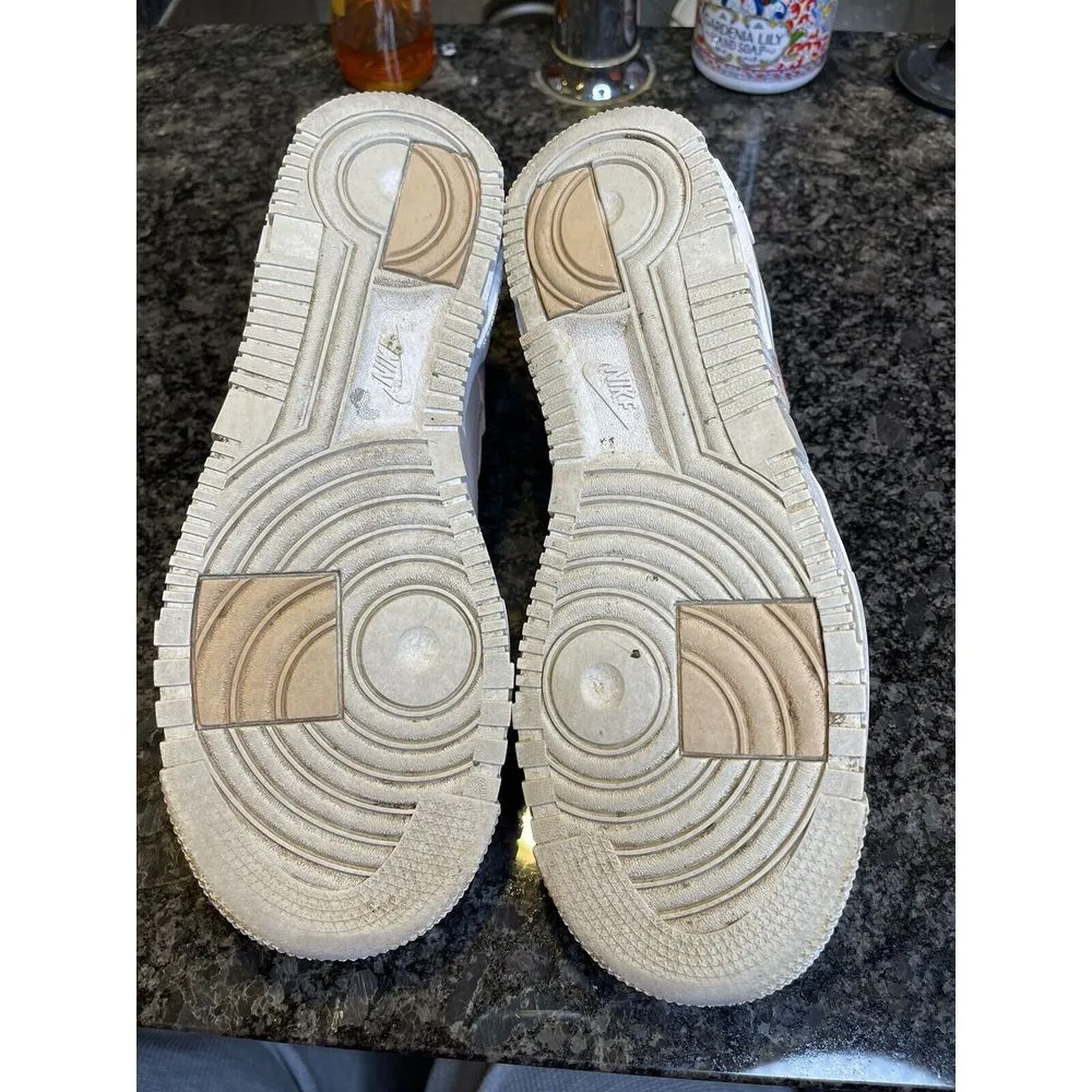 Nike Women's Size 10 Air Force 1 Pixel Particle Beige  CK6649-200 Fast Ship‎ - Image 5