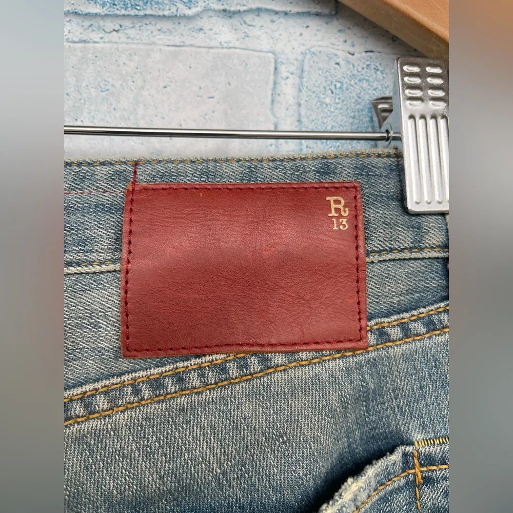 R13 Distressed Washed Paint Splatter jeans size 27 - Image 11