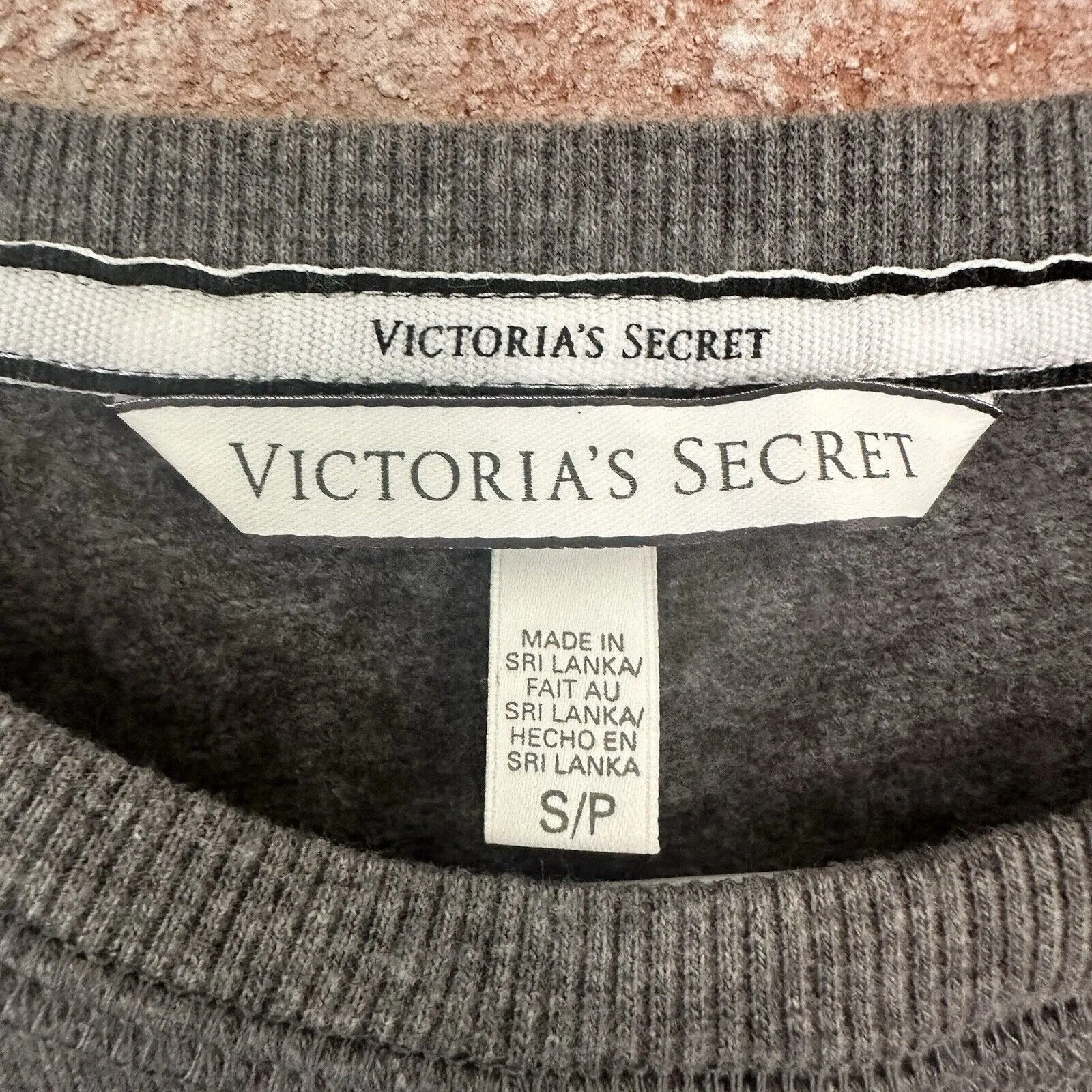 Victoria’s Secret Check It Twice Christmas Crewneck Sweatshirt Small Gray - Image 5