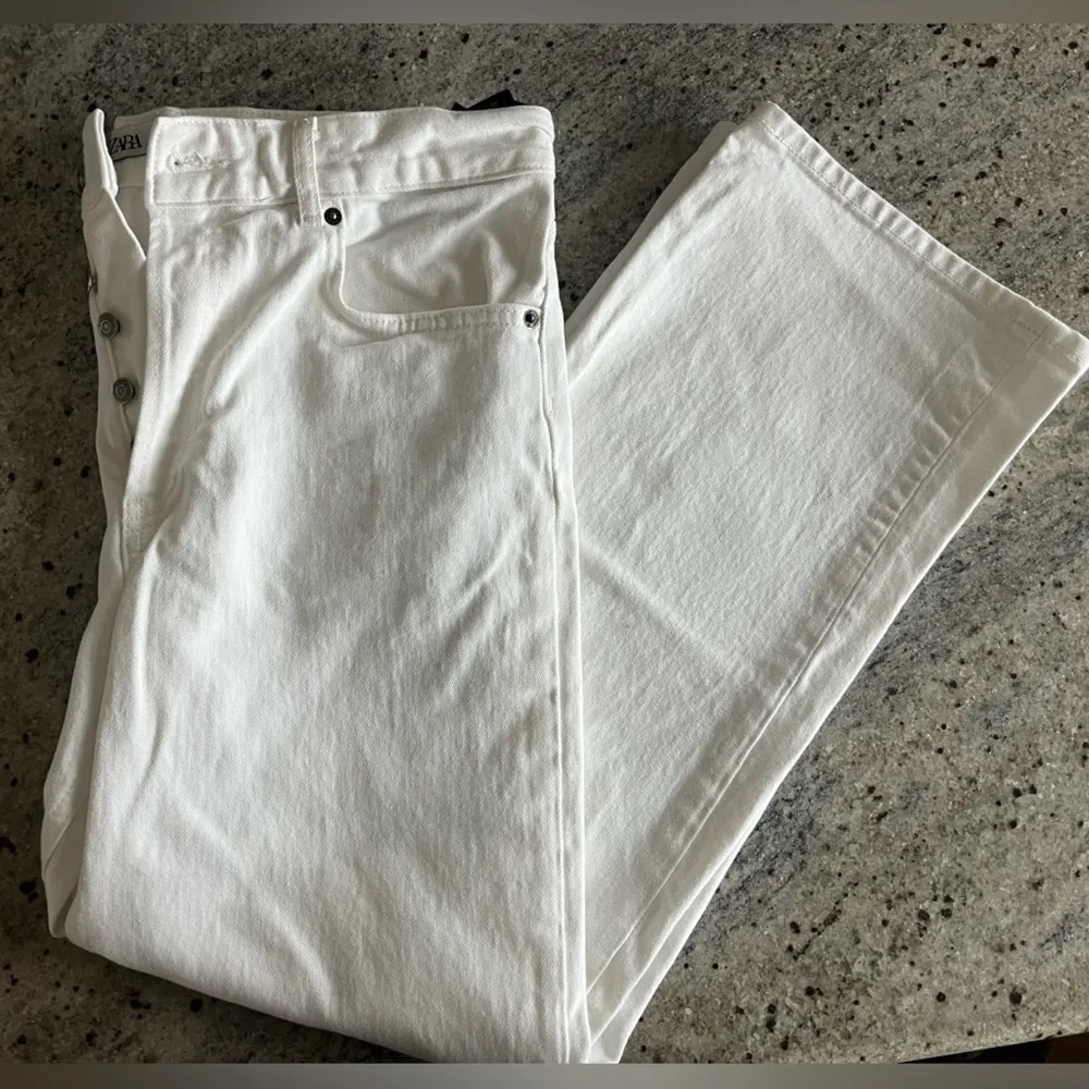 ZARA Boyfriend Jeans - White Oyster - Size 8 - Image 3