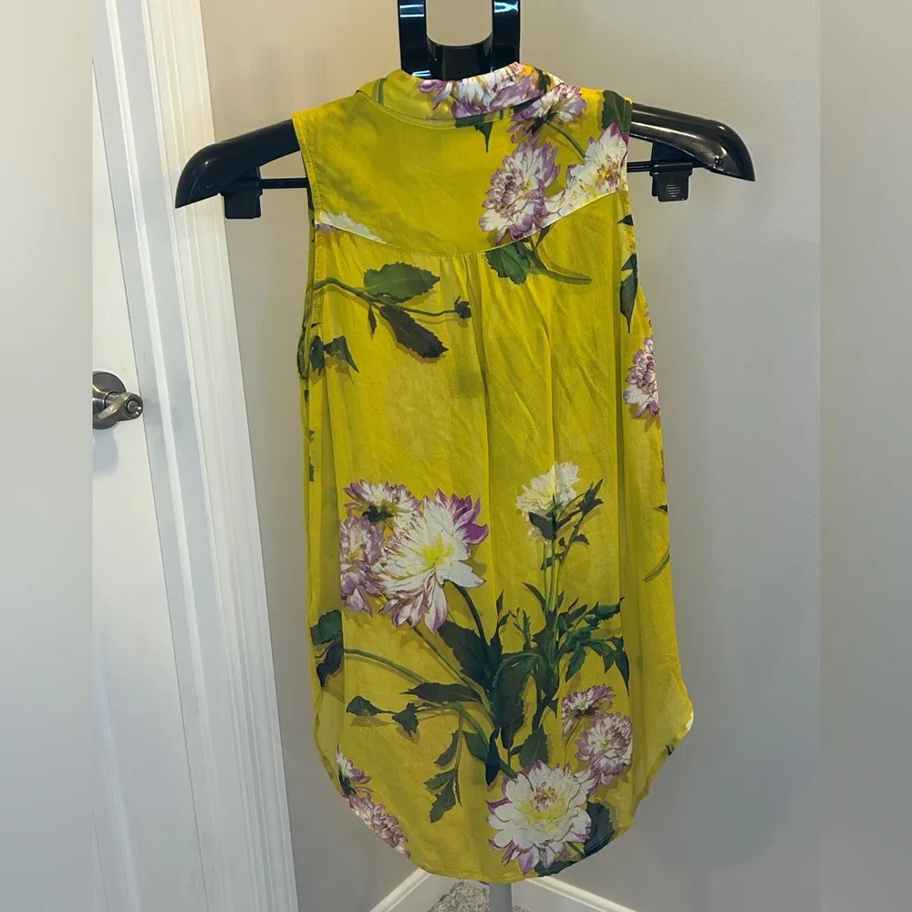 Maeve by Anthropologie Floral Sleeveless‎ Button-Up Top! - Image 2