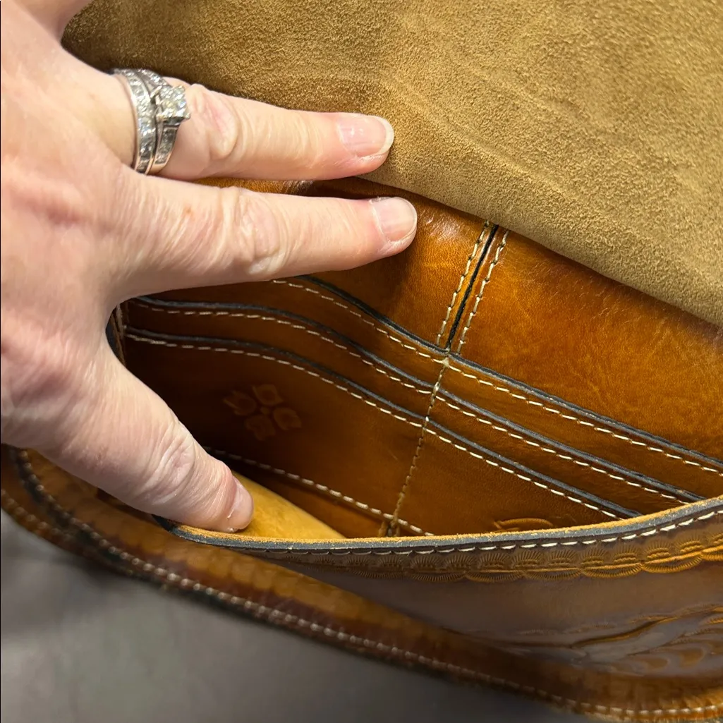 Patricia Nash Camila Double Zip Burnished Tooled Leather Crossbody Bag Purse - Image 11