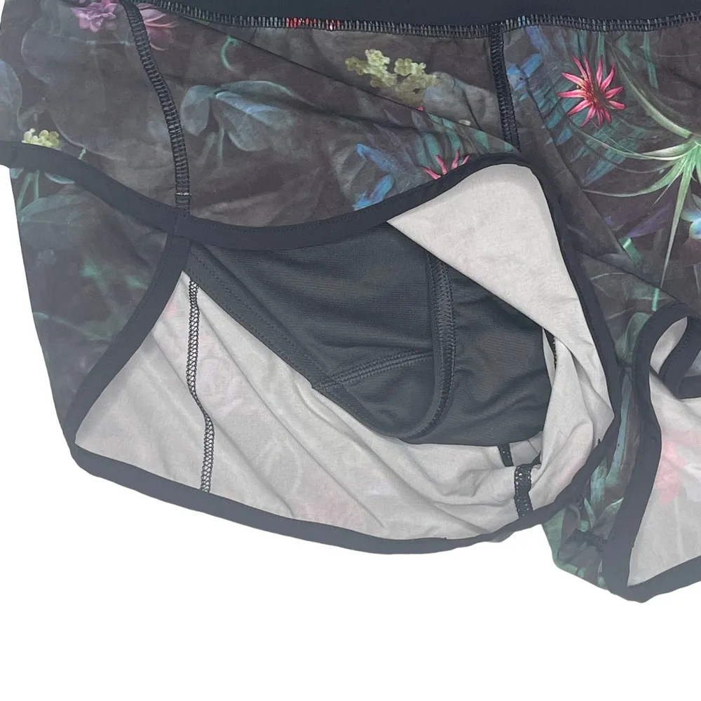 Rare: Lululemon ❀ 4Way Stretch Coolmax Run Yoga Speed Shorts ❀ Curious Jungle ❀ - Image 10