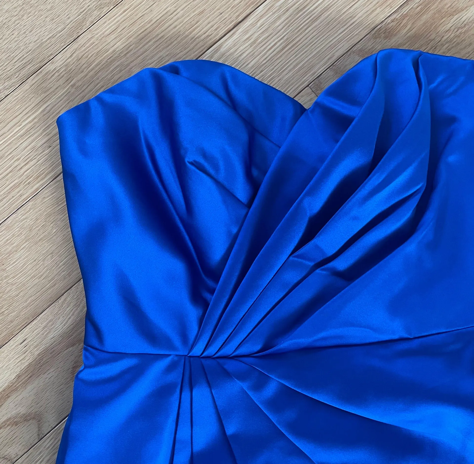 David’s Bridal Short Strapless Satin Pleated Dress - Image 2