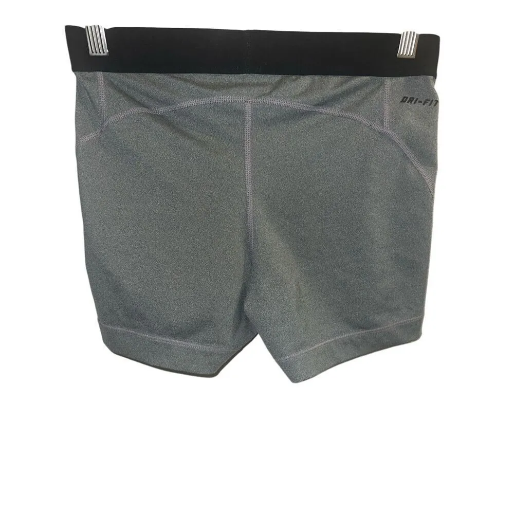 ✨Nike Pro 5" Compression Grey Sz Medium Shorts✨ - Image 6