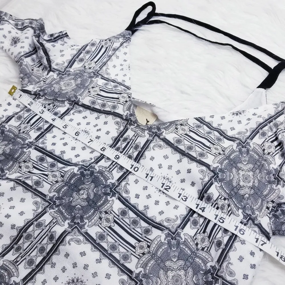 Sea Gypsies Bohemian Bella Open Shoulder Bell Sleeves Top - Image 6