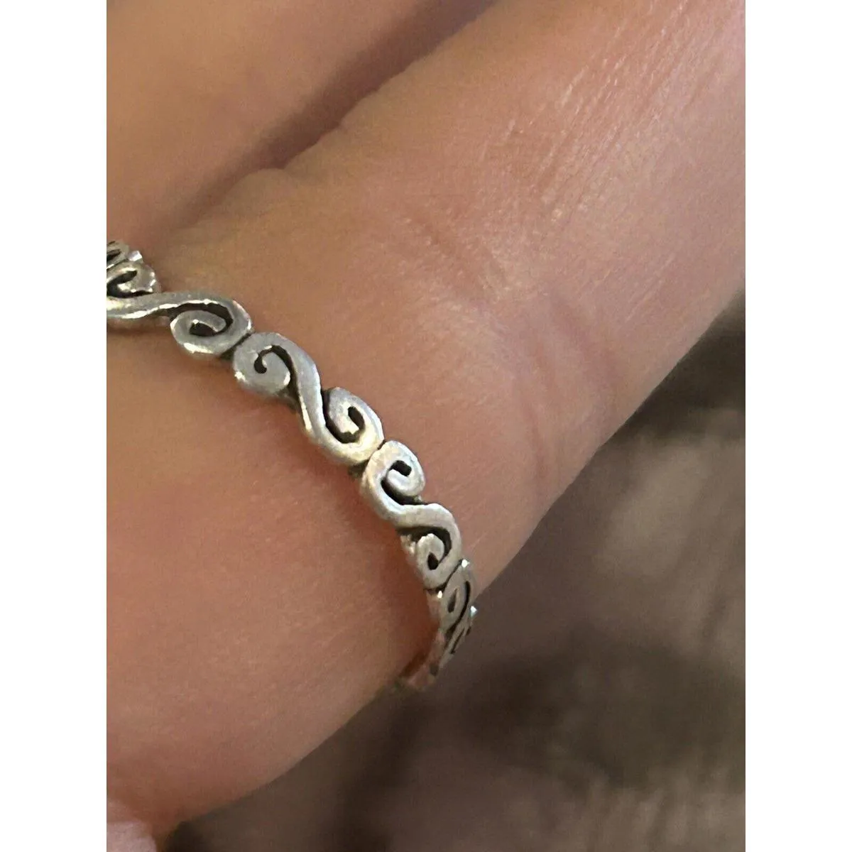 Sterling Silver Ring 925 Size 8 Band Ring Jewlery - Image 3