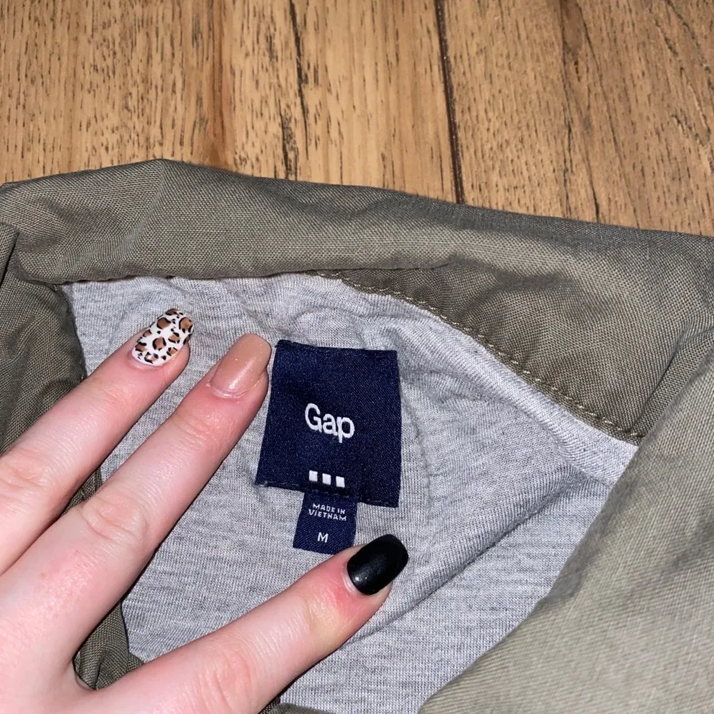 army green jacket - Image 3